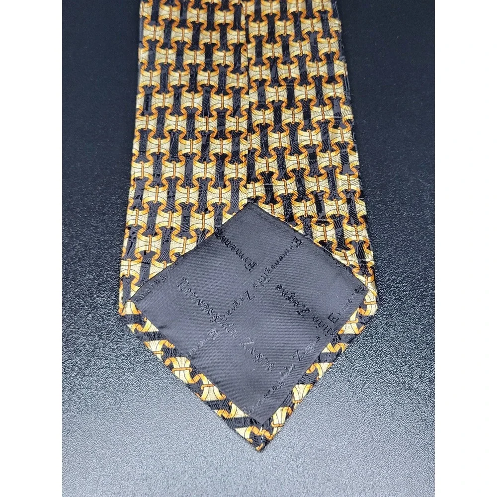 Ermenegildo Zegna Men's Necktie Gold Geometric Silk 3.75